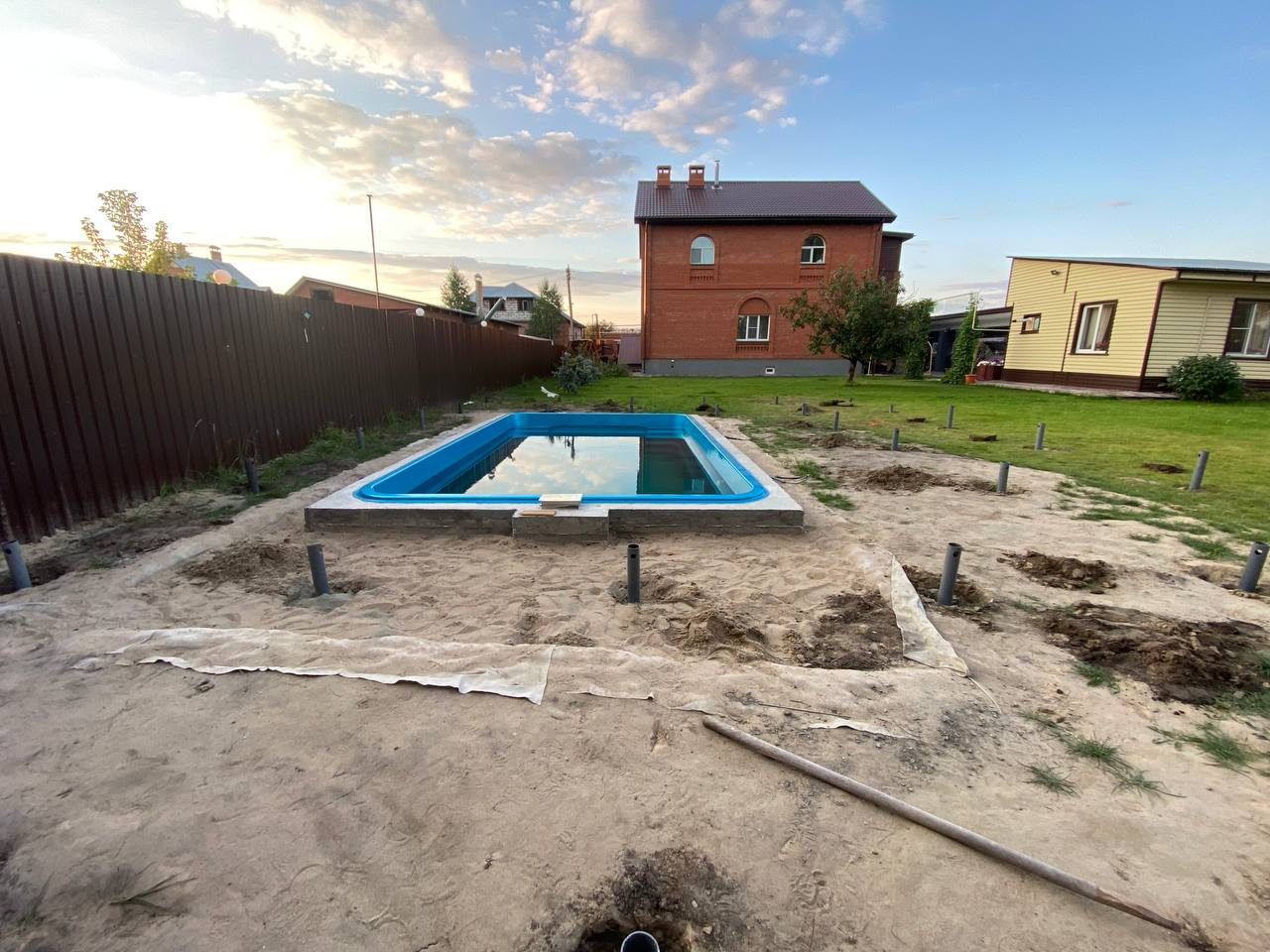 Винтовые сваи для пирса бассейна 7
